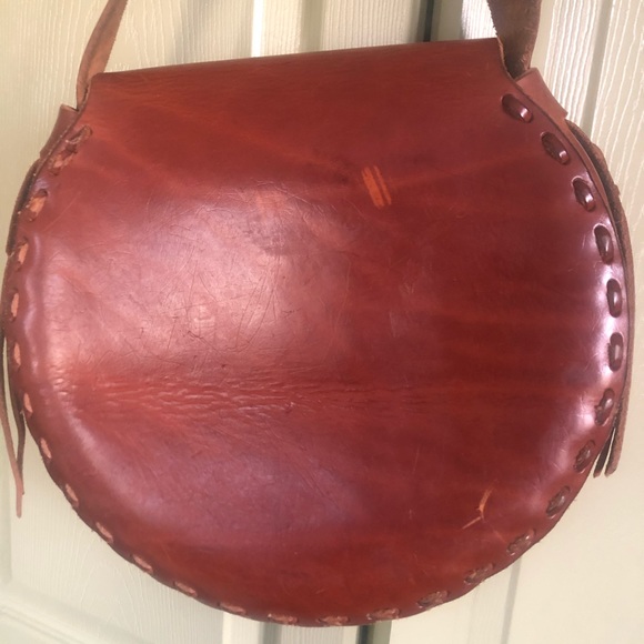 Leather stud and crystal shoulder bag - Picture 5 of 8